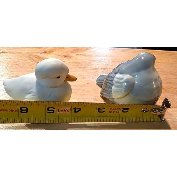 Kaiser Porcelain White Duck Figurine & Puffy Porcelain Bird - Picture 5 of 16